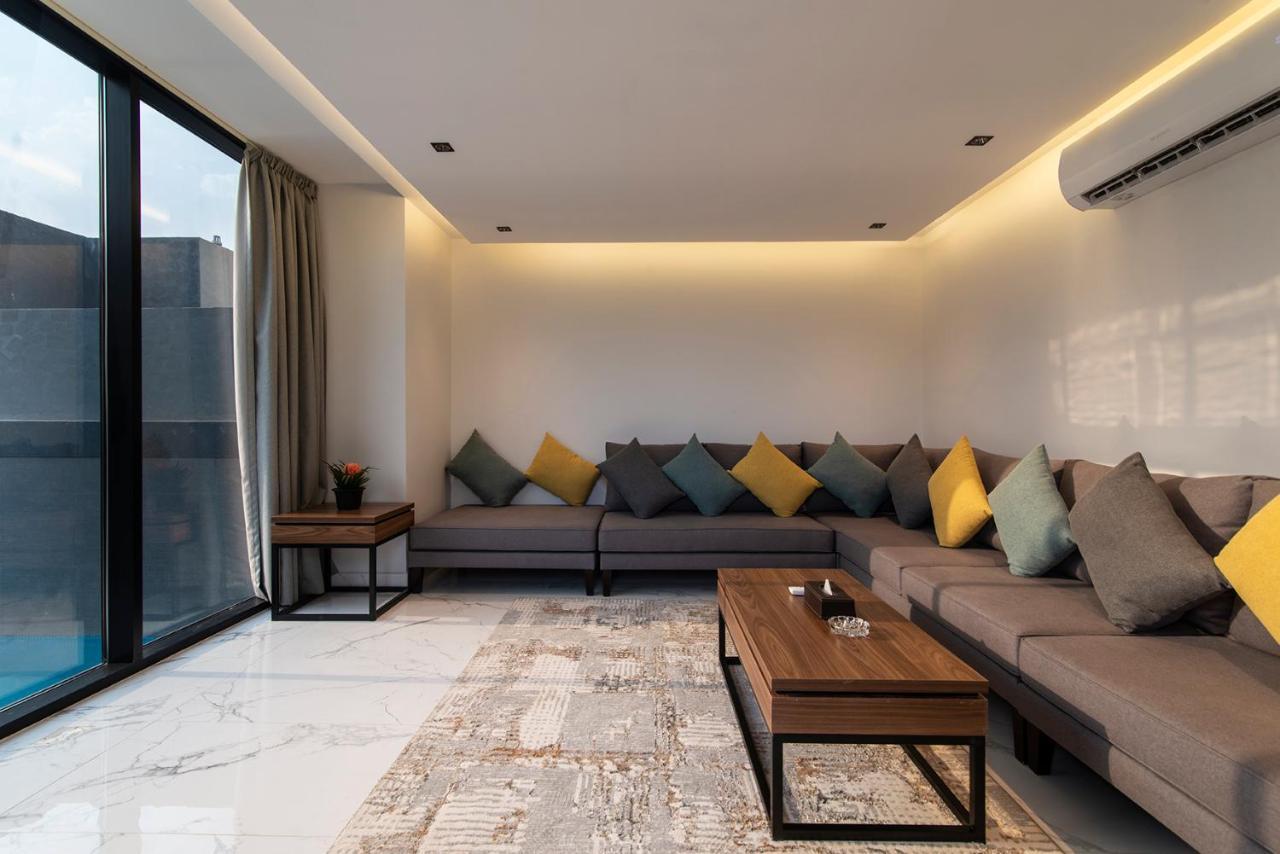 Q Hotel Resorts -Riade Exterior foto