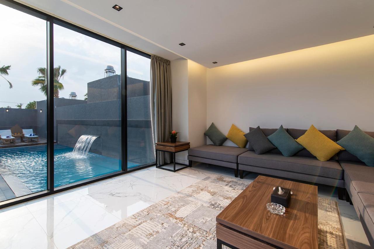 Q Hotel Resorts -Riade Exterior foto