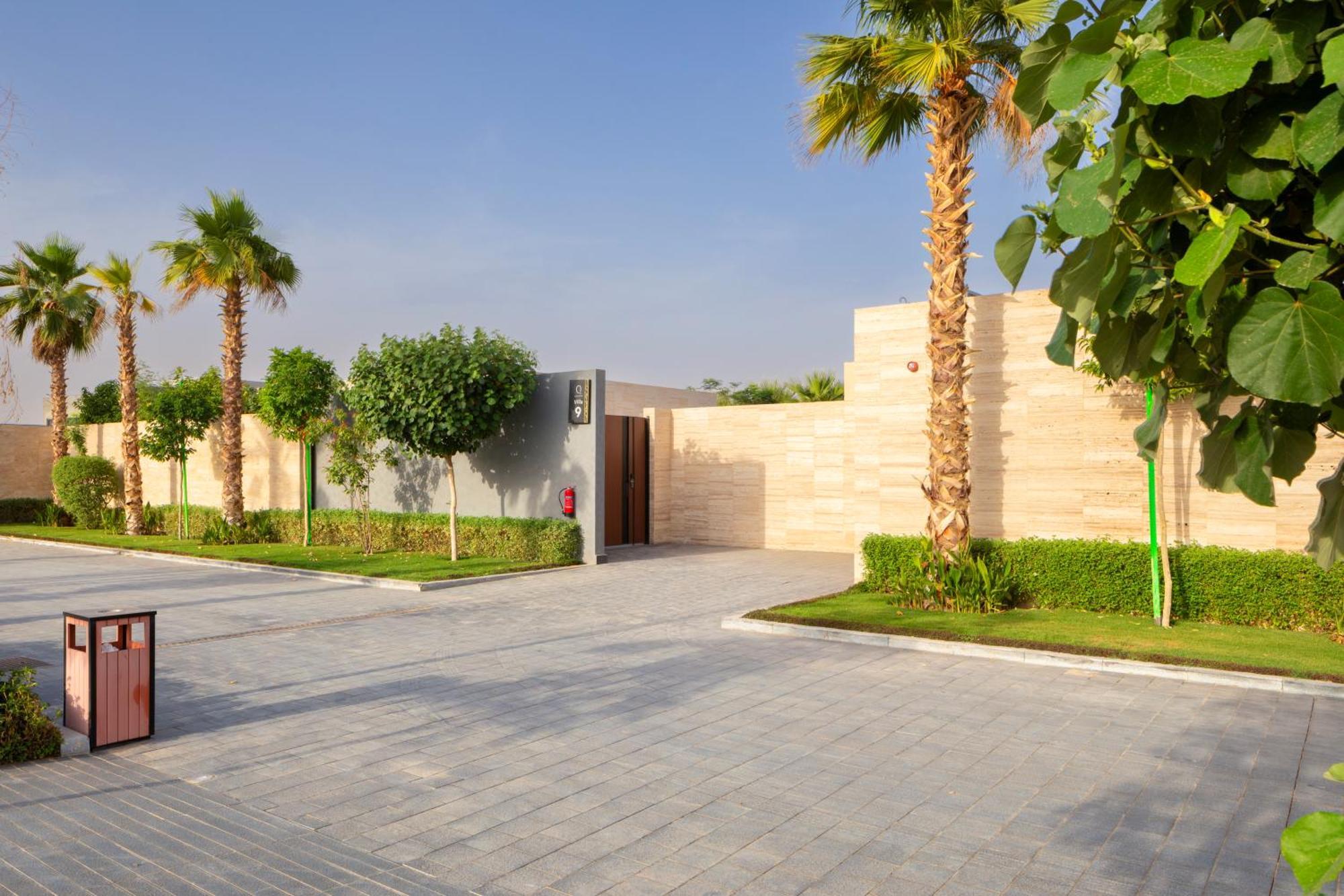 Q Hotel Resorts -Riade Exterior foto
