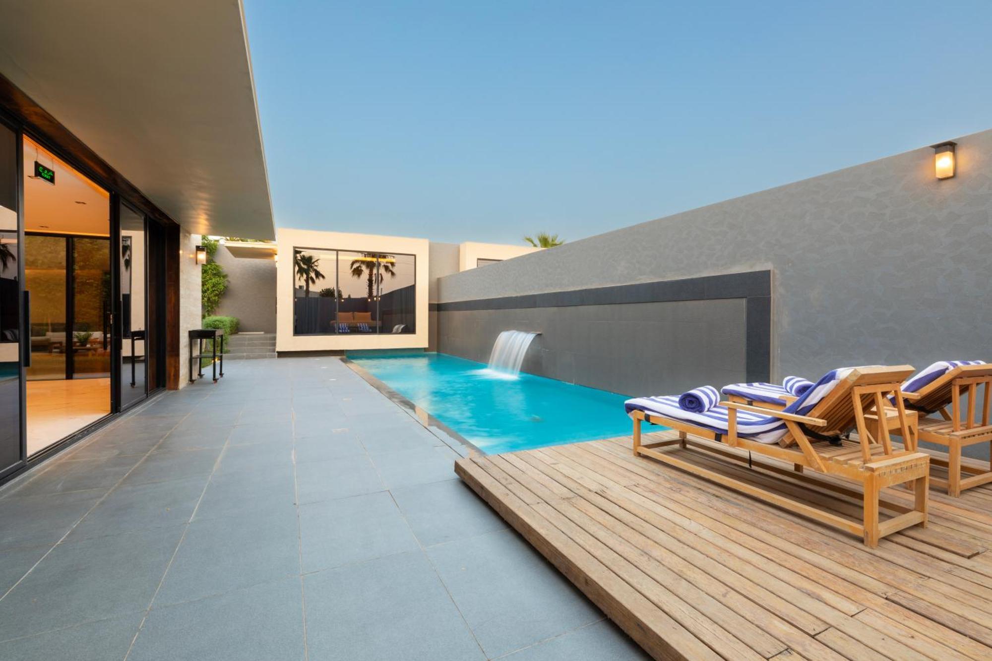 Q Hotel Resorts -Riade Exterior foto